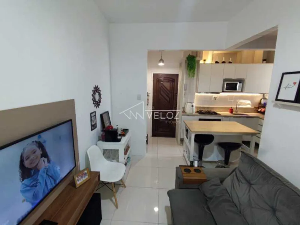 Apartamento, 1 quarto, 42 m² - Foto 2