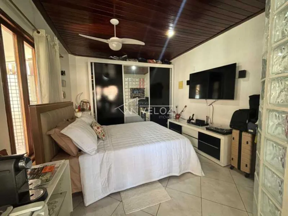Apartamento, 3 quartos, 192 m² - Foto 1