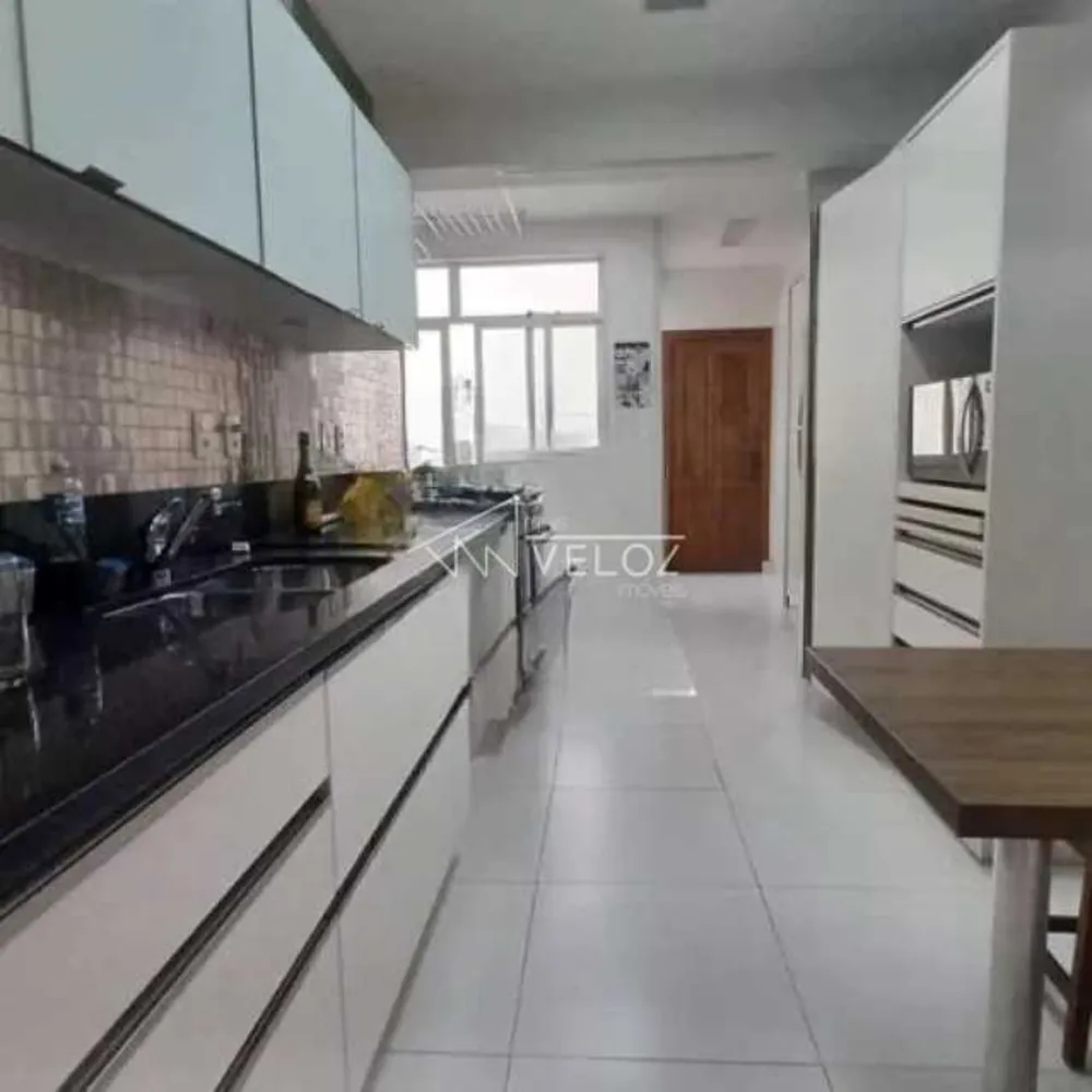 Apartamento, 3 quartos, 149 m² - Foto 2