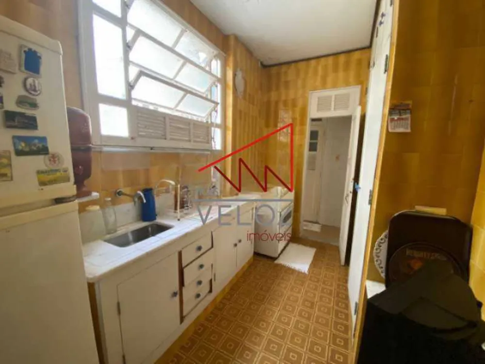 Cobertura, 3 quartos, 240 m² - Foto 2