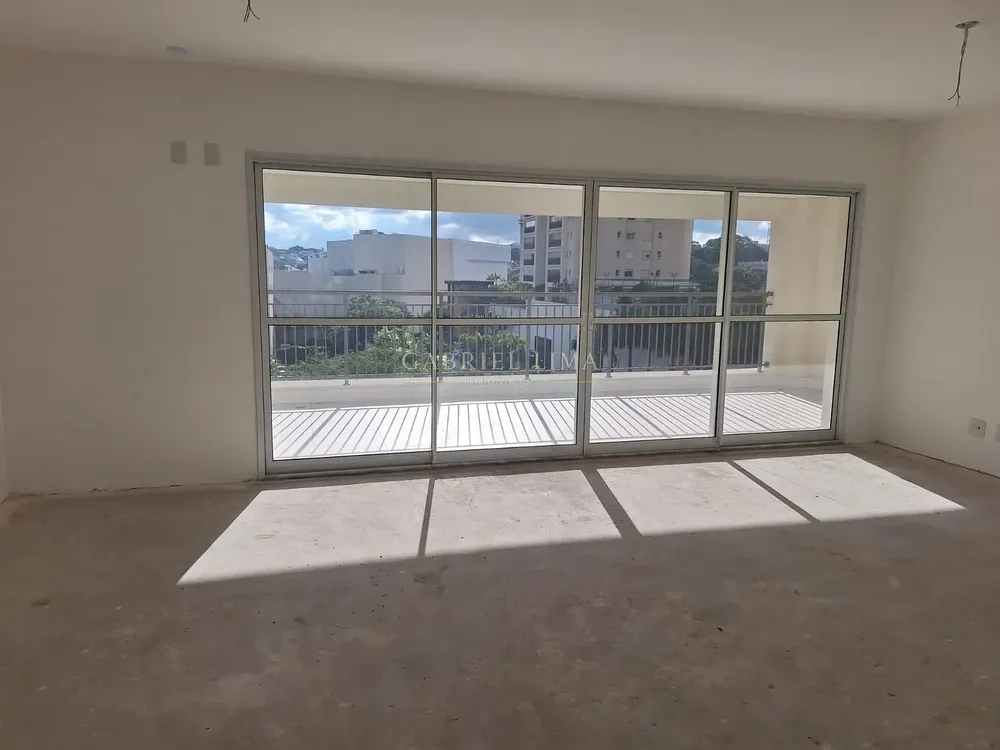 Apartamento, 3 quartos, 175 m² - Foto 1
