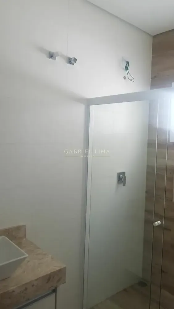 Casa, 3 quartos, 303 m² - Foto 2