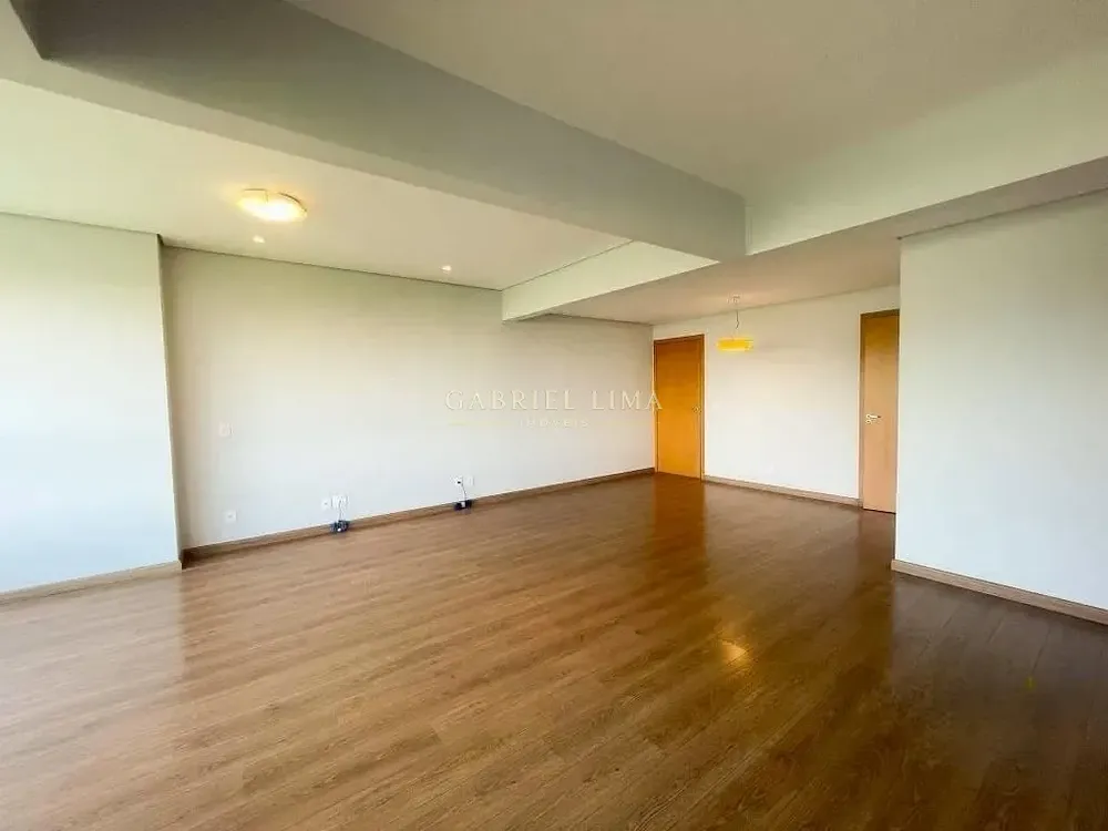 Cobertura, 3 quartos, 246 m² - Foto 2