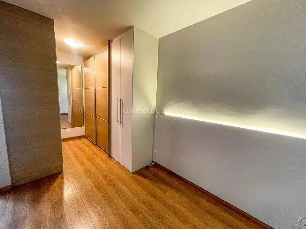 Cobertura, 3 quartos, 246 m² - Foto 4