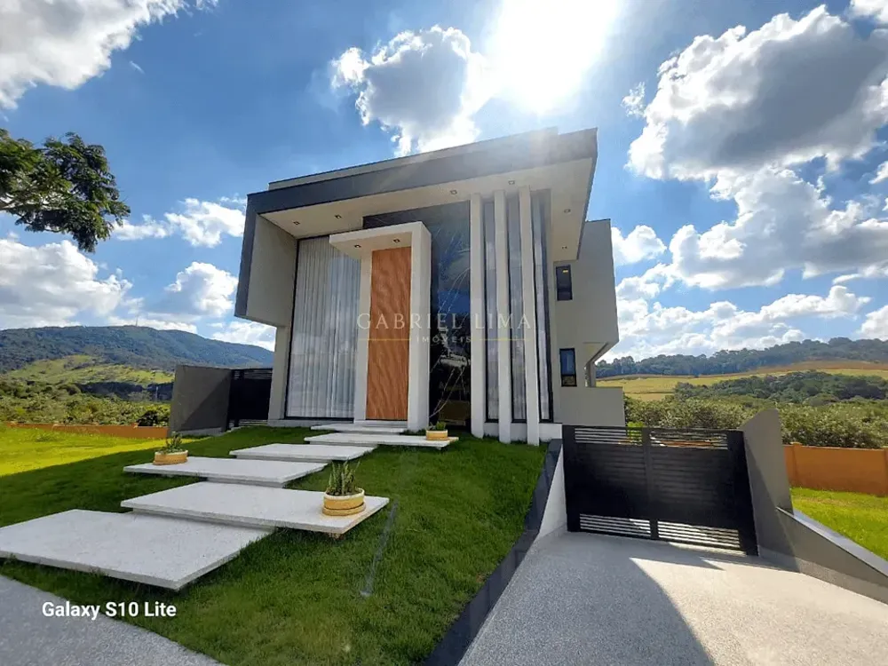 Casa, 4 quartos, 455 m² - Foto 1