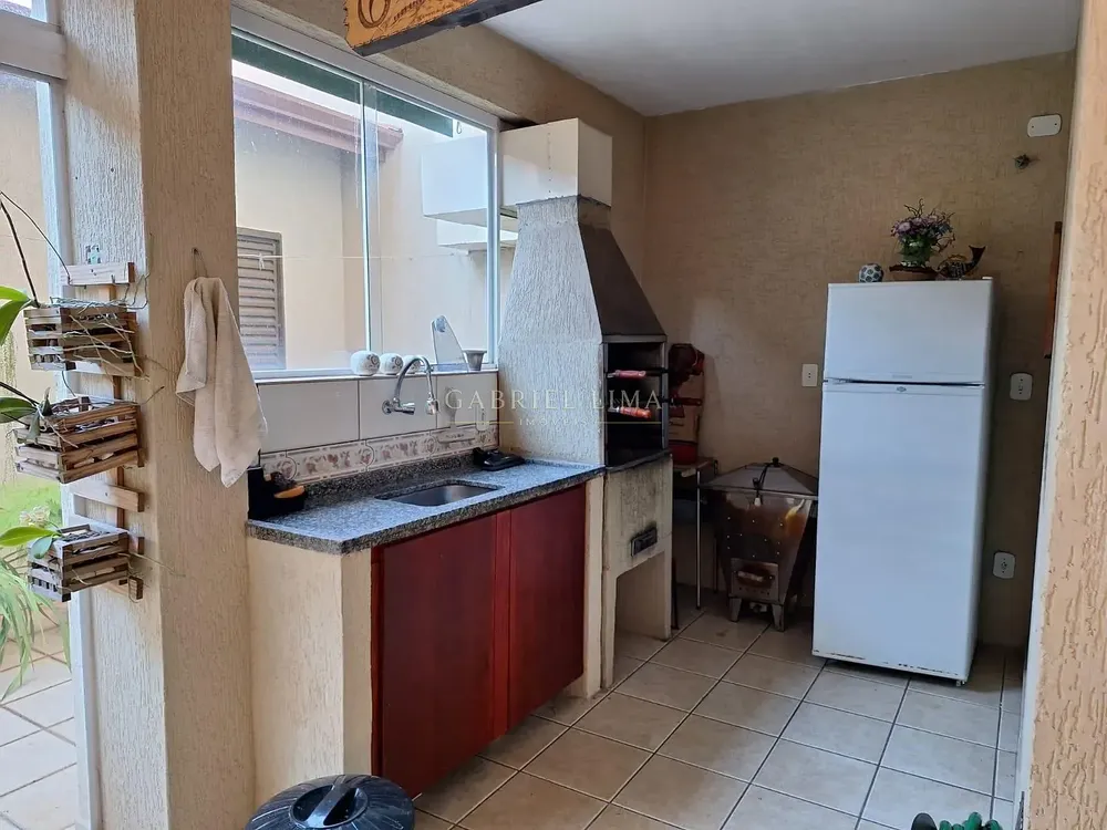 Casa, 4 quartos, 296 m² - Foto 9