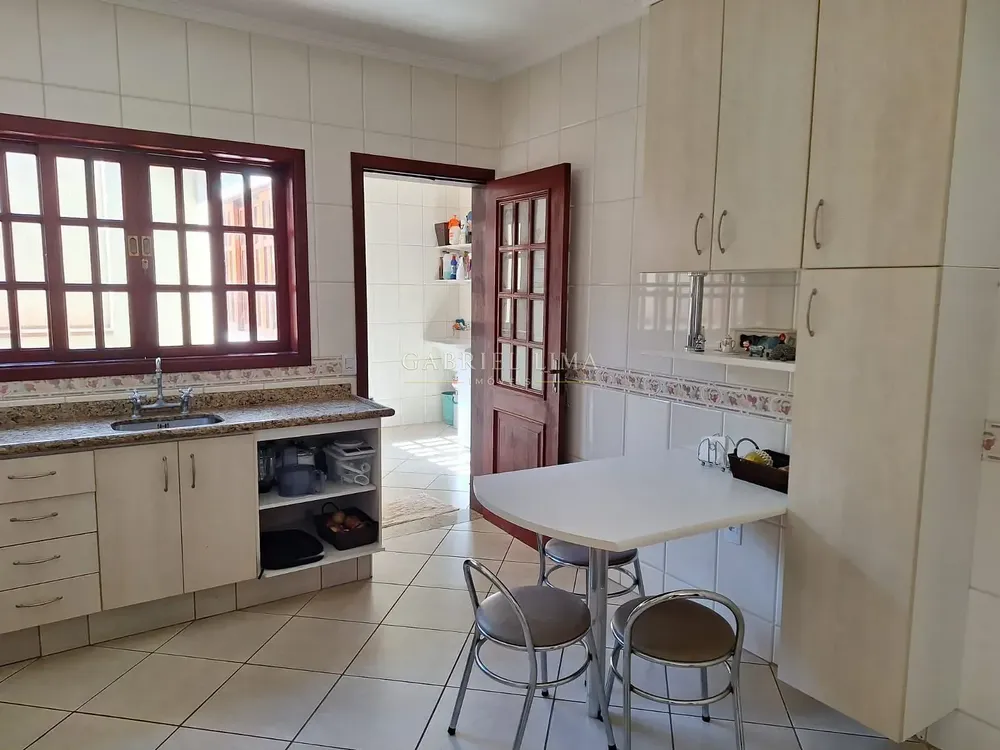 Casa, 4 quartos, 296 m² - Foto 3