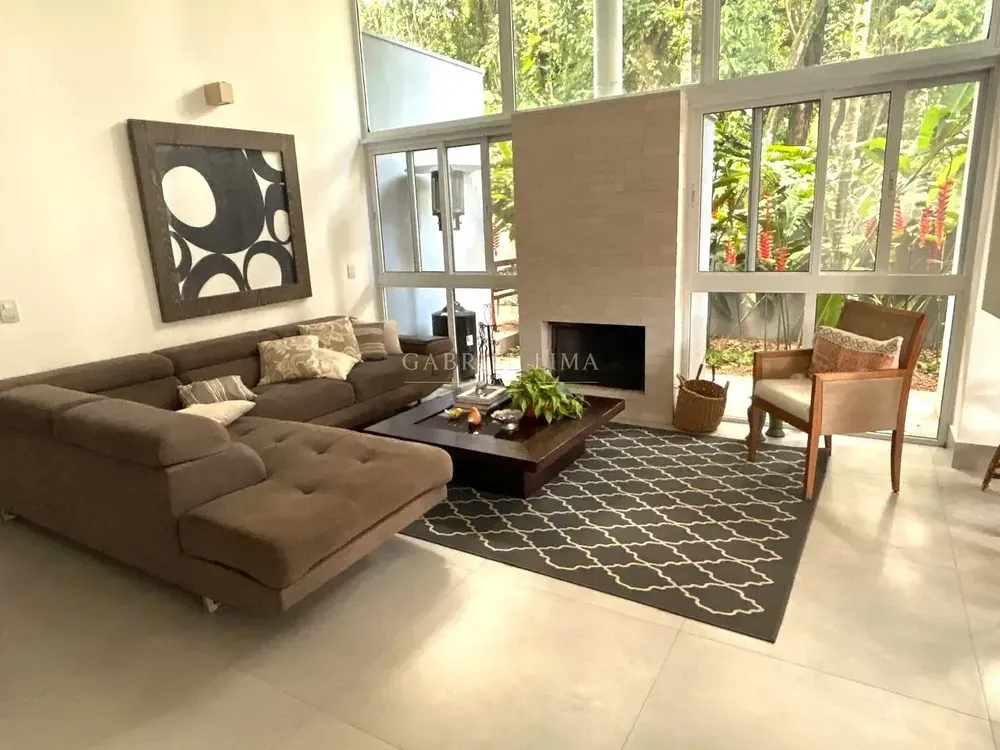 Casa, 4 quartos, 350 m² - Foto 1