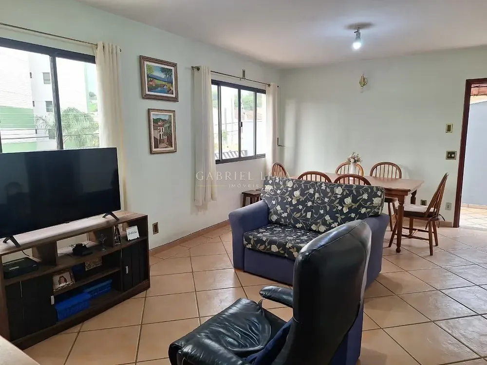 Casa, 3 quartos, 350 m² - Foto 3