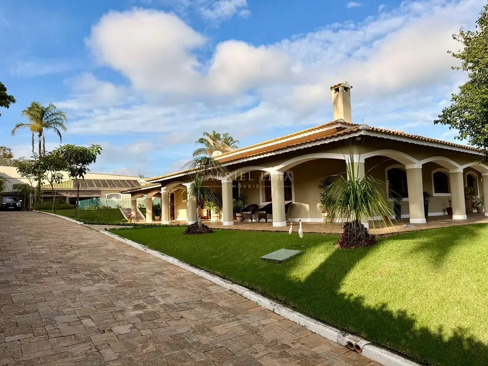 Casa, 7 quartos, 561 m² - Foto 1