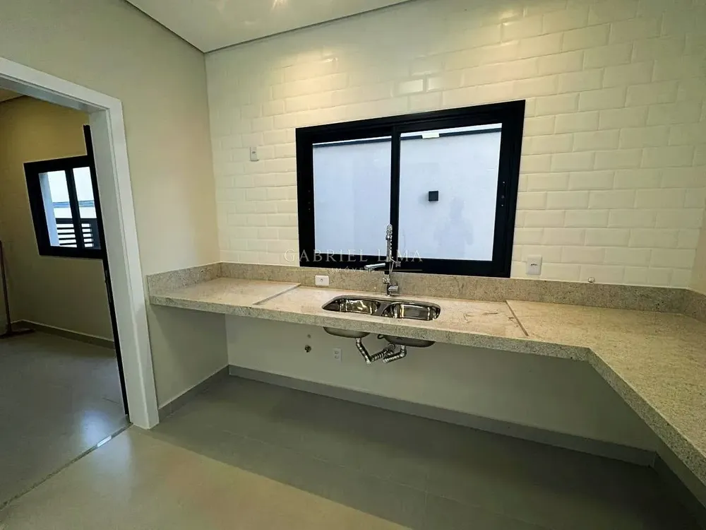 Casa, 3 quartos, 240 m² - Foto 4