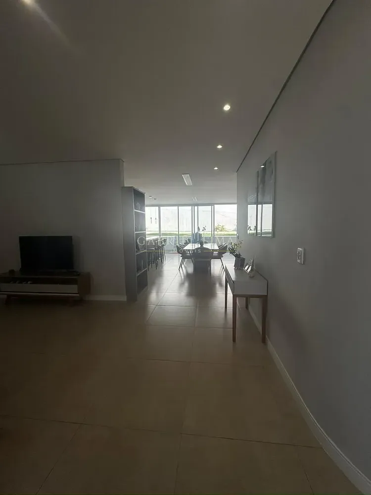 Casa, 3 quartos, 360 m² - Foto 1
