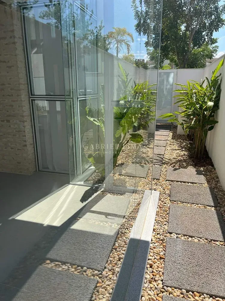 Casa, 4 quartos, 270 m² - Foto 3