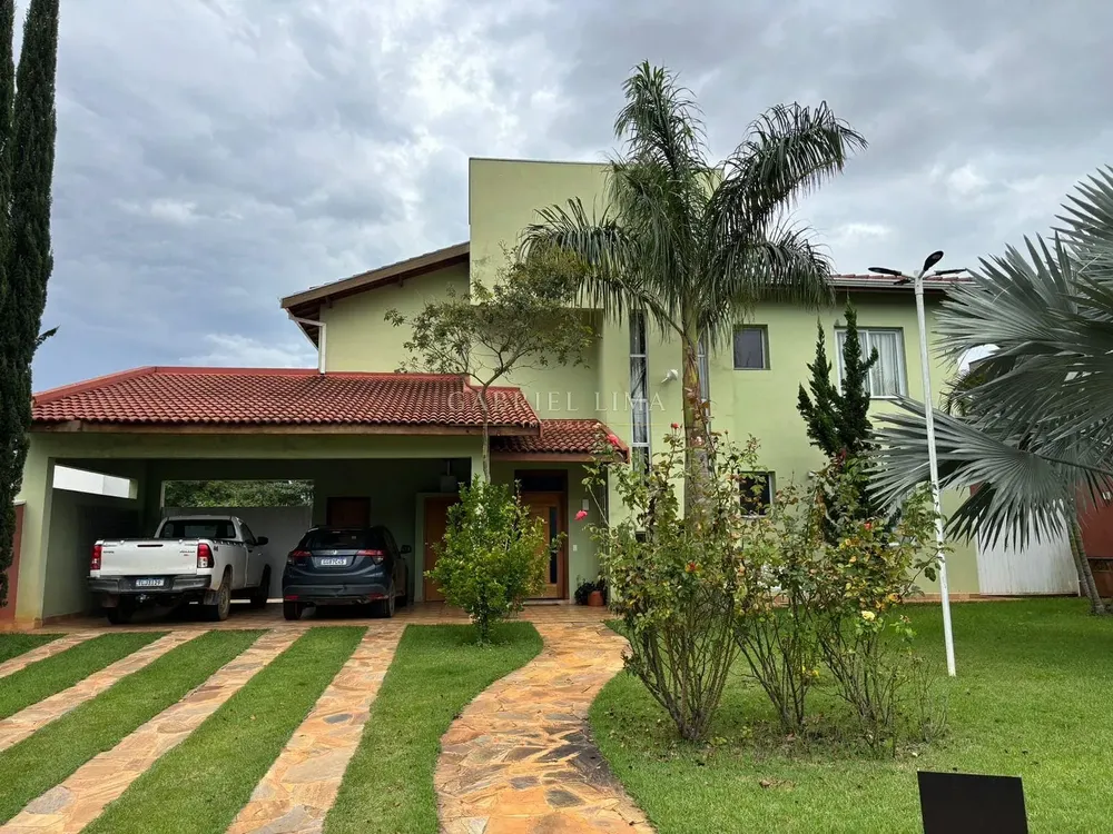 Casa, 3 quartos, 1010 m² - Foto 1