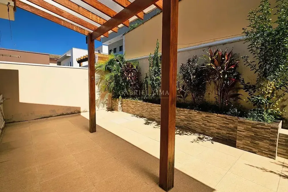 Casa, 3 quartos, 307 m² - Foto 1