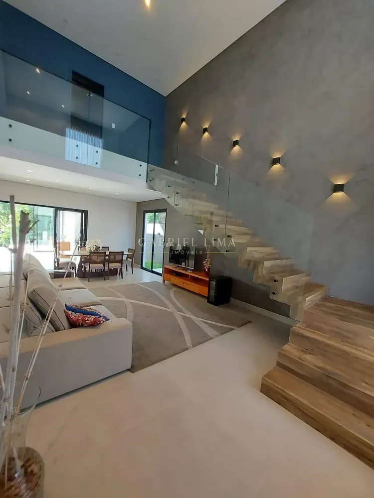 Casa, 3 quartos, 300 m² - Foto 1