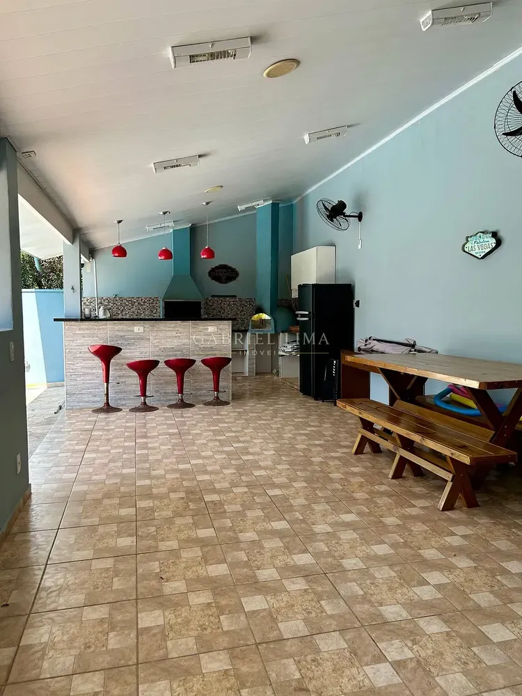 Casa, 3 quartos, 275 m² - Foto 1