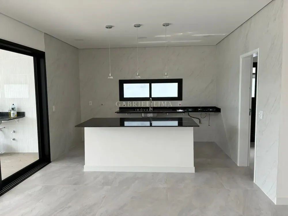 Casa, 3 quartos, 286 m² - Foto 2