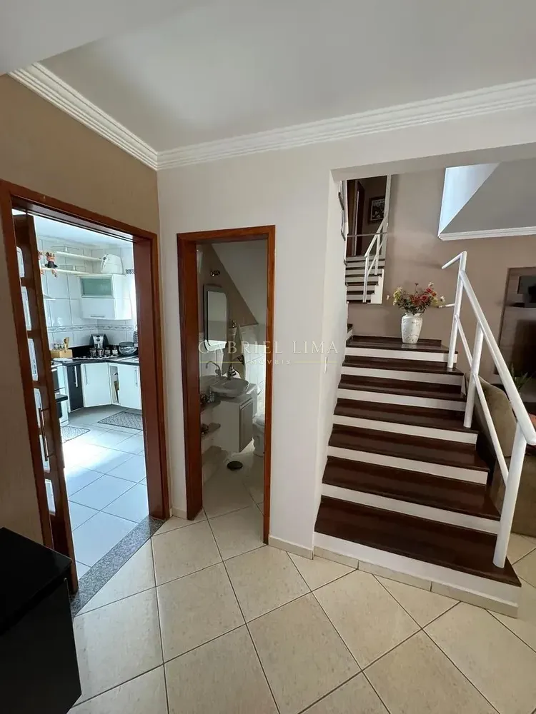 Casa, 3 quartos, 250 m² - Foto 7