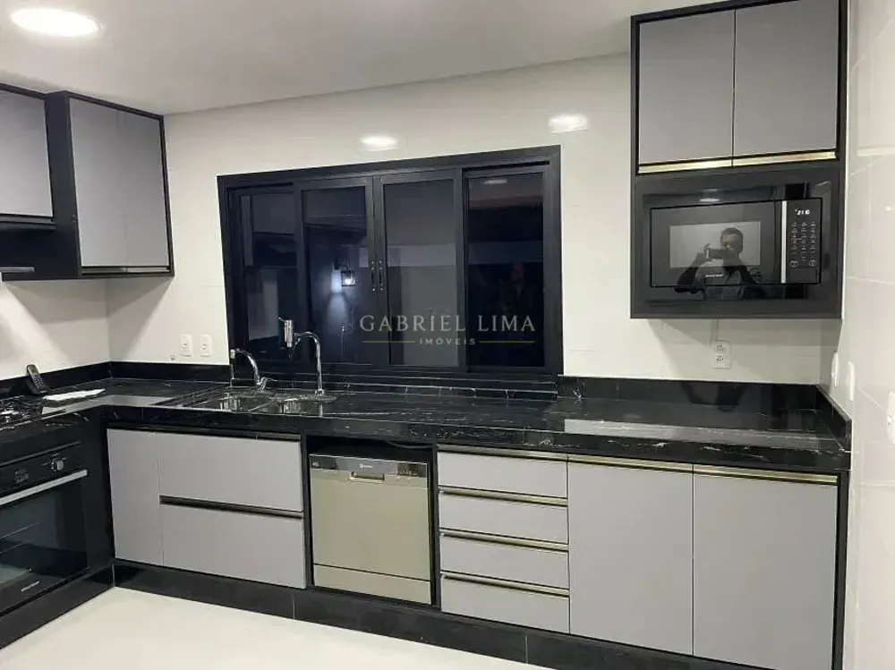 Casa, 3 quartos, 303 m² - Foto 4