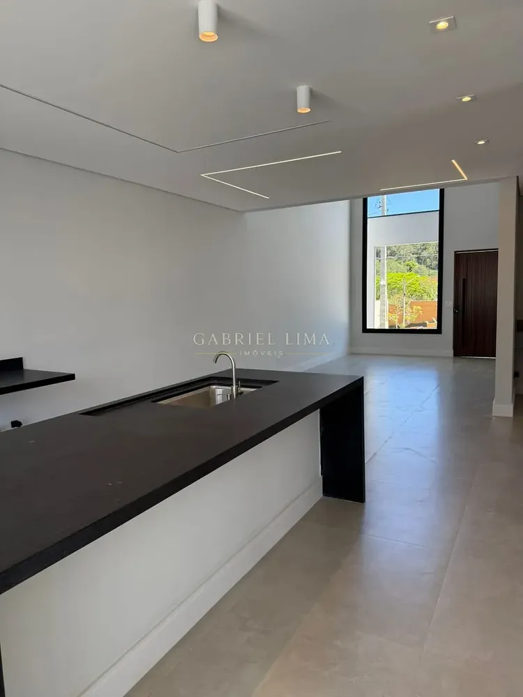 Casa, 3 quartos, 300 m² - Foto 7