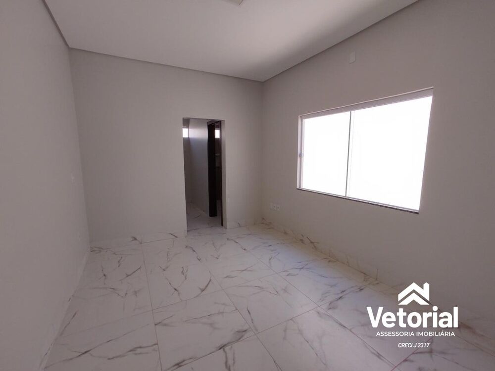 Casa à venda com 2 quartos, 180m² - Foto 4