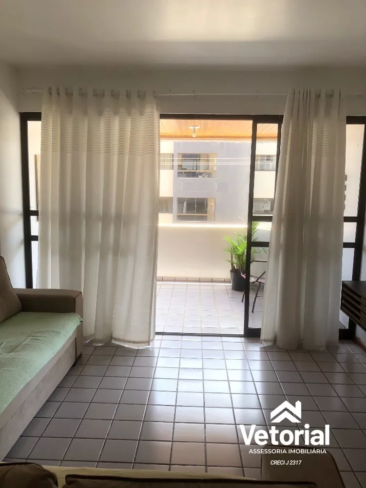 Apartamento à venda com 3 quartos, 121m² - Foto 4