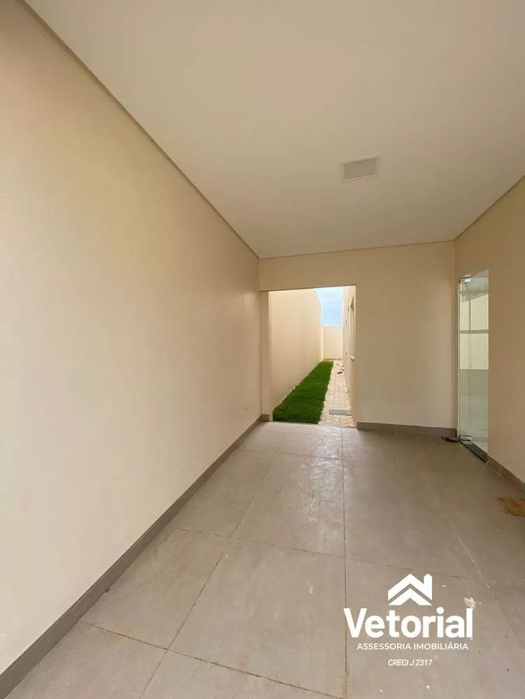 Casa à venda com 3 quartos, 180m² - Foto 2