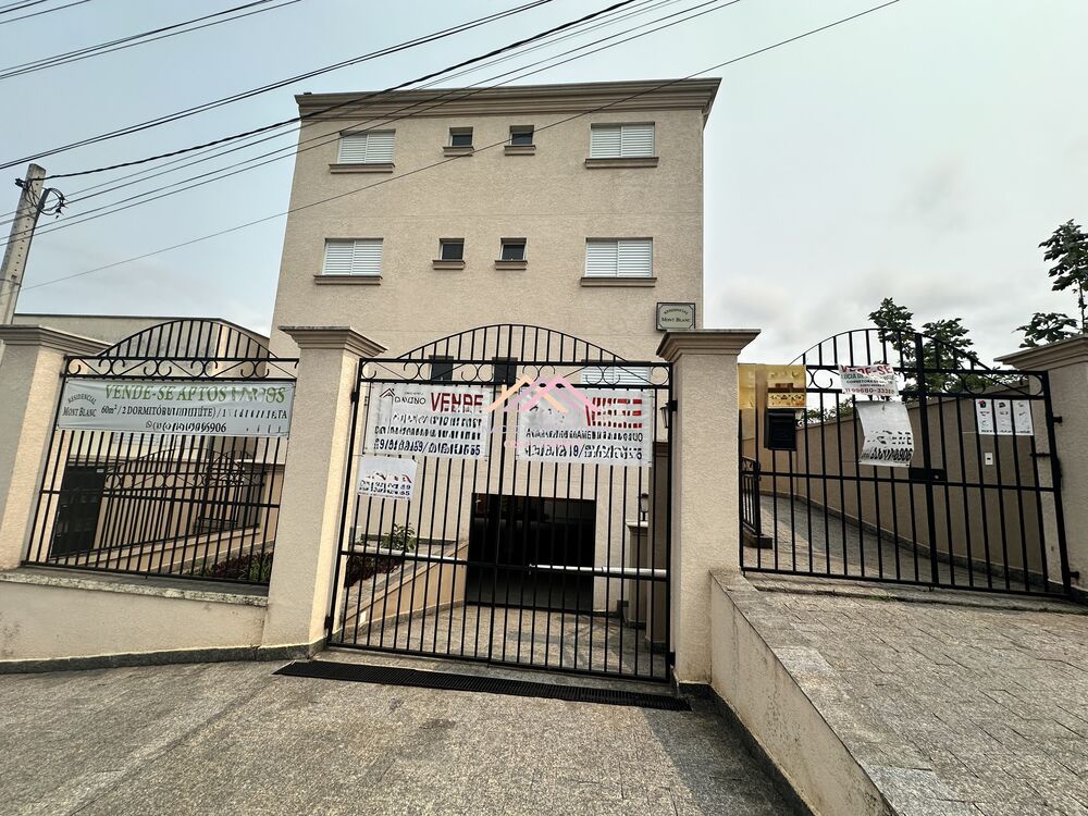 Apartamento à venda com 2 quartos, 70m² - Foto 1