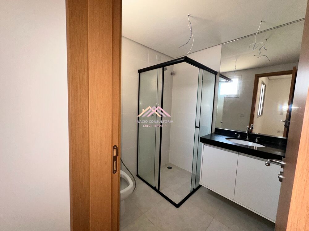 Apartamento à venda com 3 quartos, 112m² - Foto 4