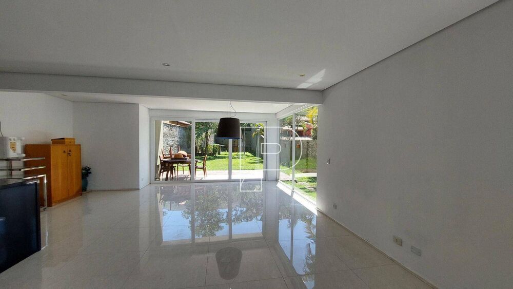 Casa à venda e aluguel com 4 quartos, 306m² - Foto 5