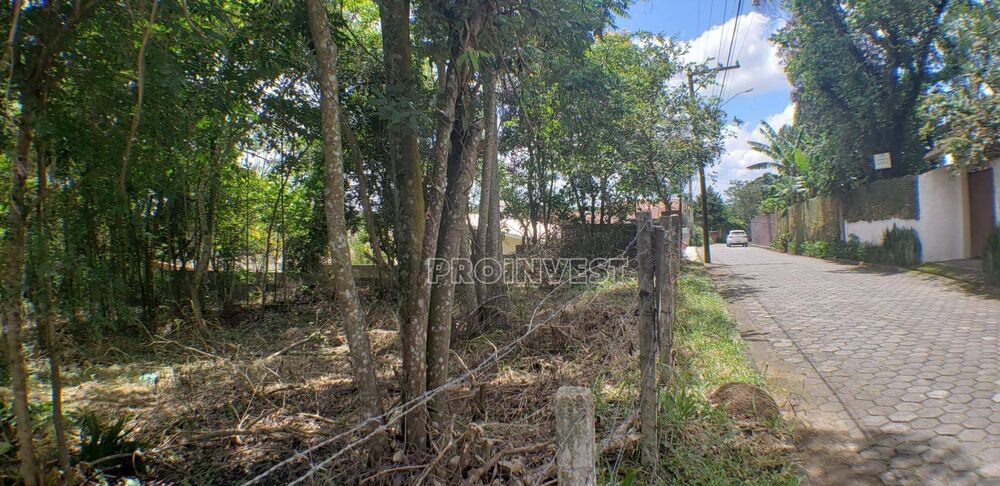 Loteamento e Condomínio, 1000 m² - Foto 1