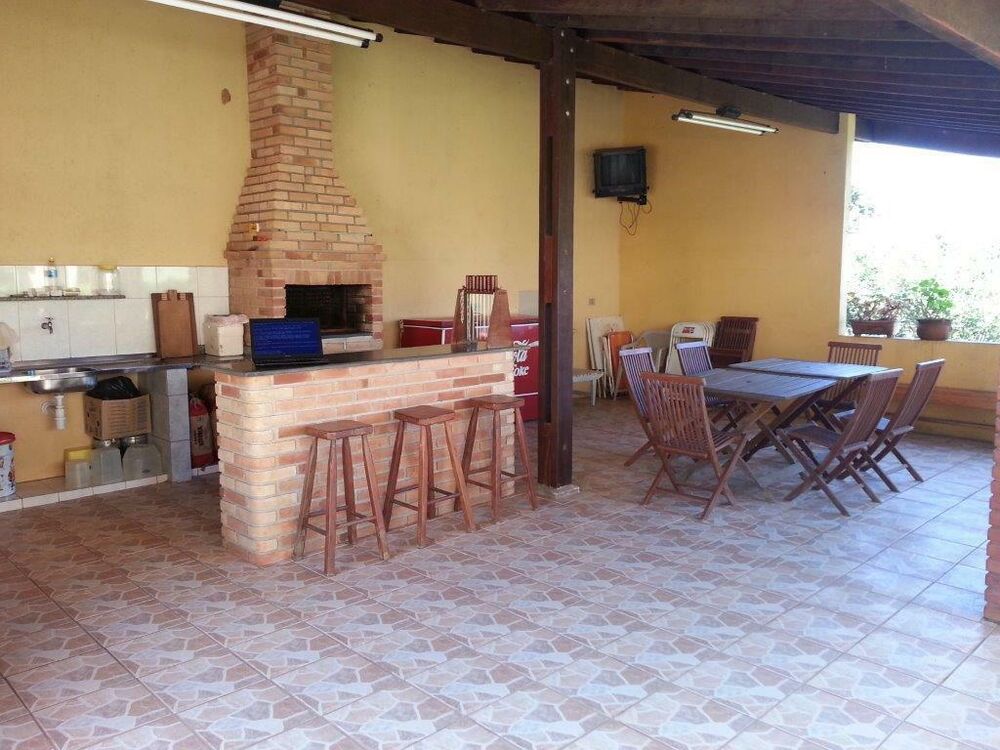 Chácara, 4 quartos, 2400 m² - Foto 1