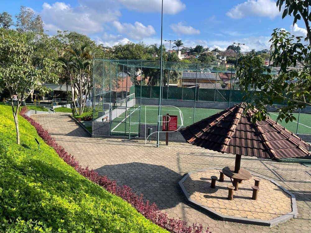 Casa de Condomínio à venda com 4 quartos, 302m² - Foto 4