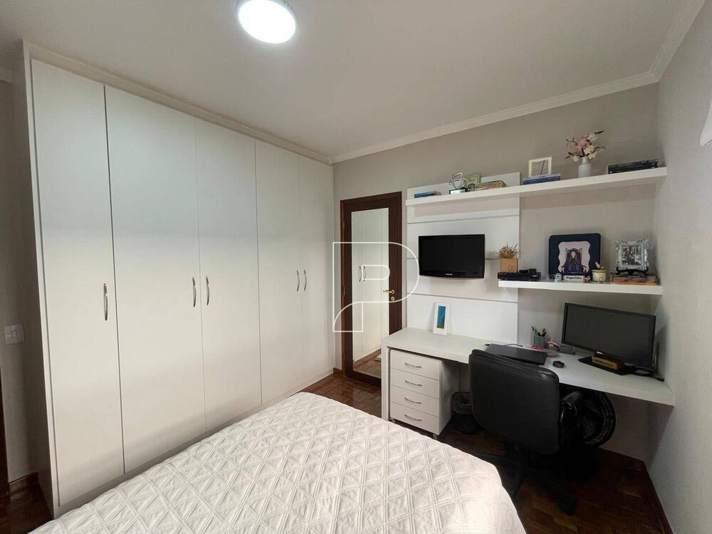 Casa de Condomínio à venda com 4 quartos, 302m² - Foto 2