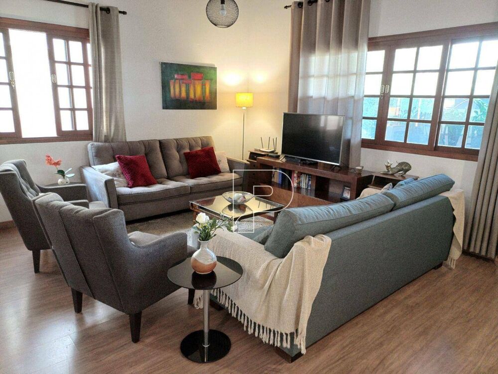 Casa de Condomínio à venda com 3 quartos, 180m² - Foto 2