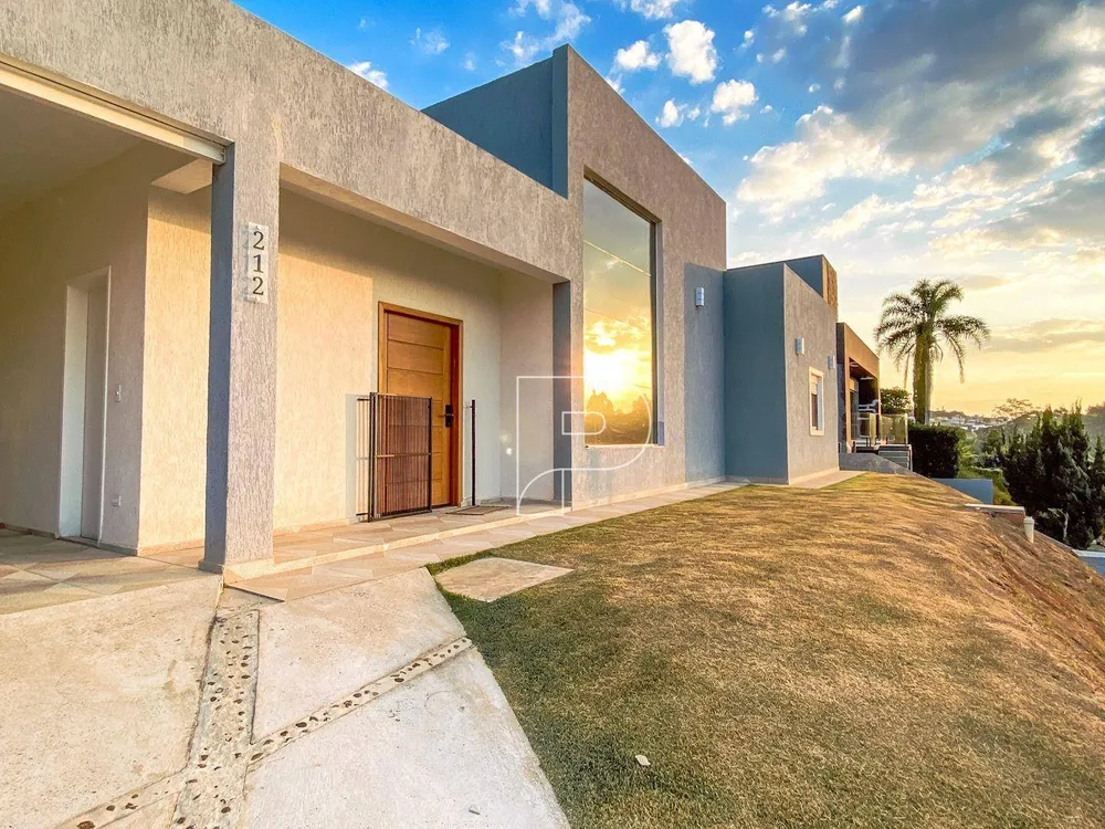 Casa de Condomínio, 4 quartos - Foto 1
