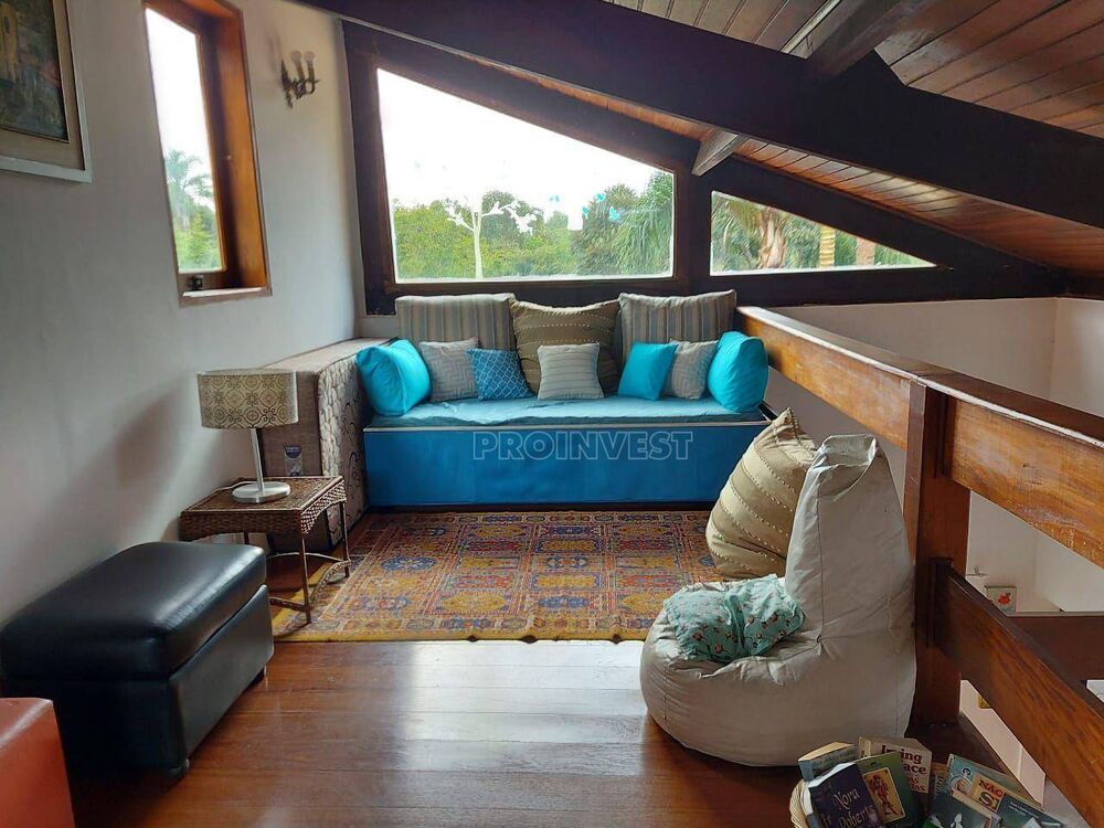Casa de Condomínio à venda com 4 quartos, 275m² - Foto 12
