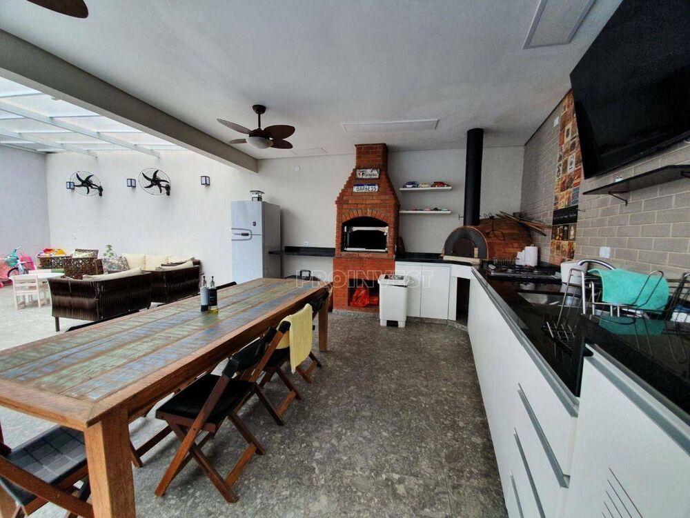 Casa de Condomínio à venda e aluguel com 3 quartos, 355m² - Foto 3