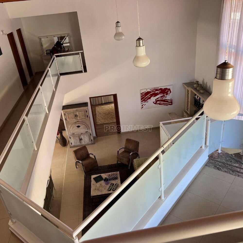 Casa de Condomínio à venda e aluguel com 5 quartos, 890m² - Foto 1