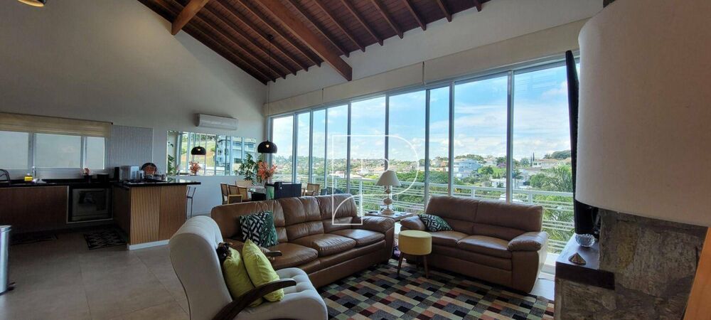Casa de Condomínio à venda com 4 quartos, 360m² - Foto 5