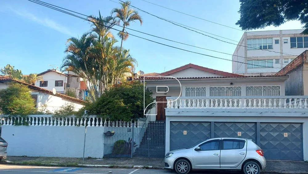 Casa, 3 quartos, 271 m² - Foto 1
