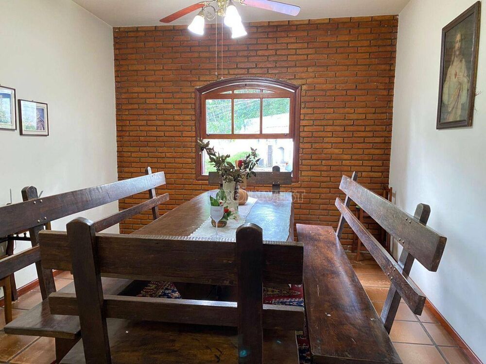 Casa, 3 quartos, 289 m² - Foto 4