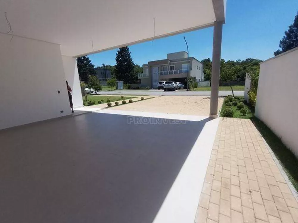 Casa à venda com 4 quartos, 350m² - Foto 3