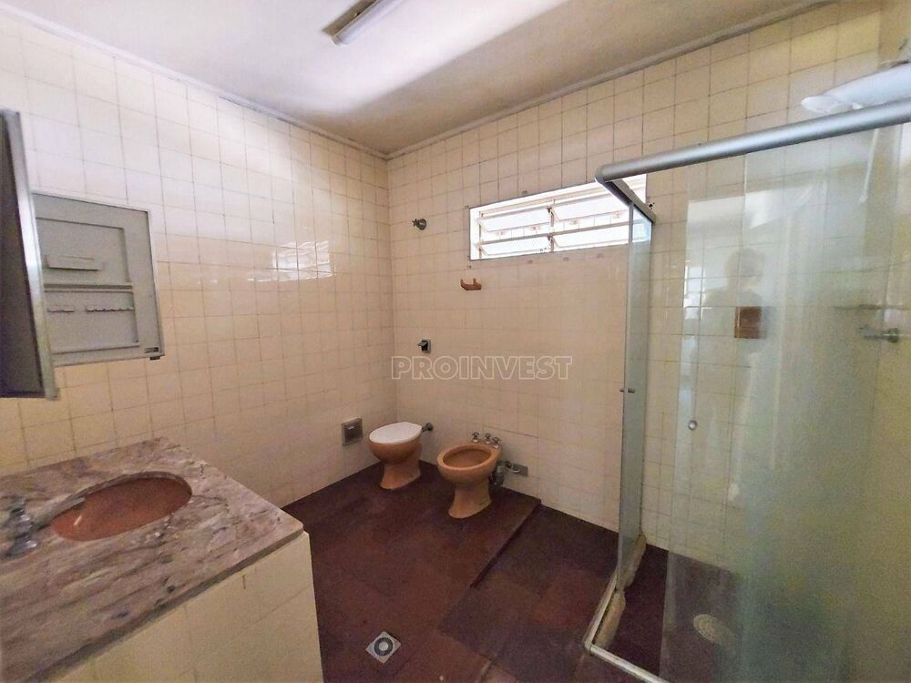Casa à venda com 4 quartos, 210m² - Foto 3