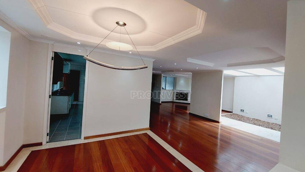 Casa de Condomínio à venda com 4 quartos, 360m² - Foto 1