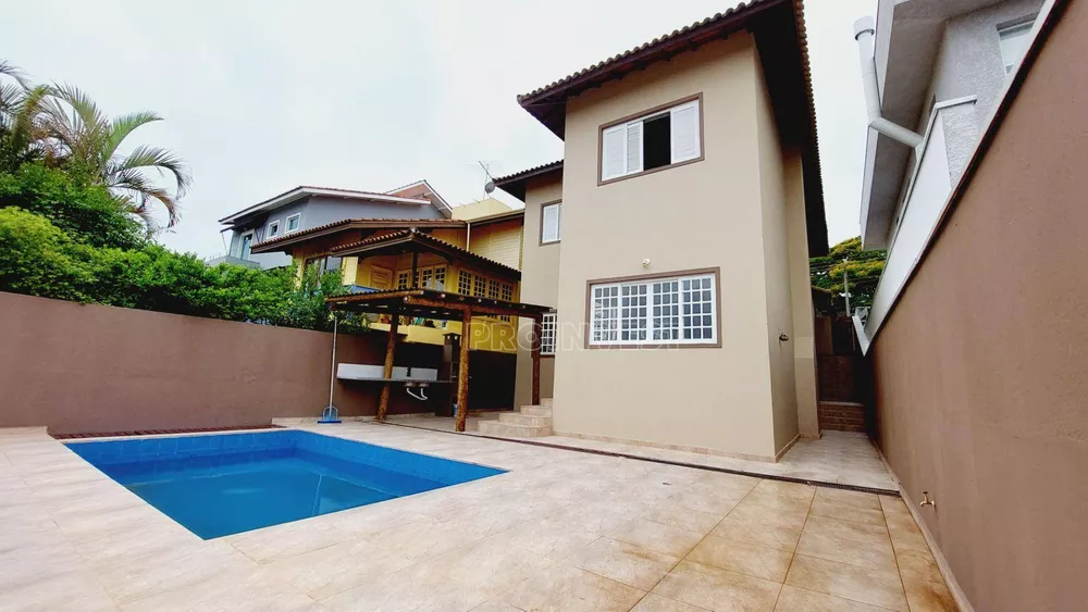 Casa de Condomínio à venda com 4 quartos, 269m² - Foto 1