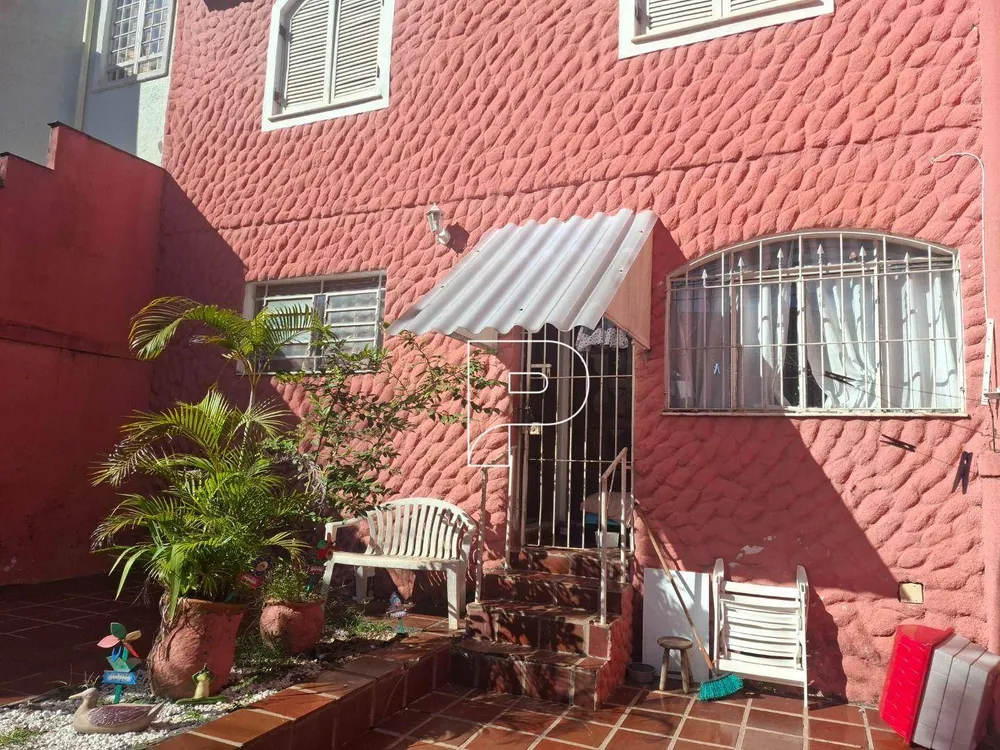 Casa, 2 quartos, 82 m² - Foto 1
