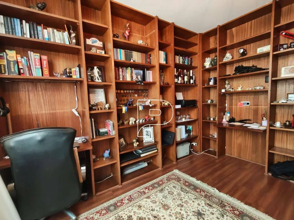 Casa, 5 quartos, 490 m² - Foto 1