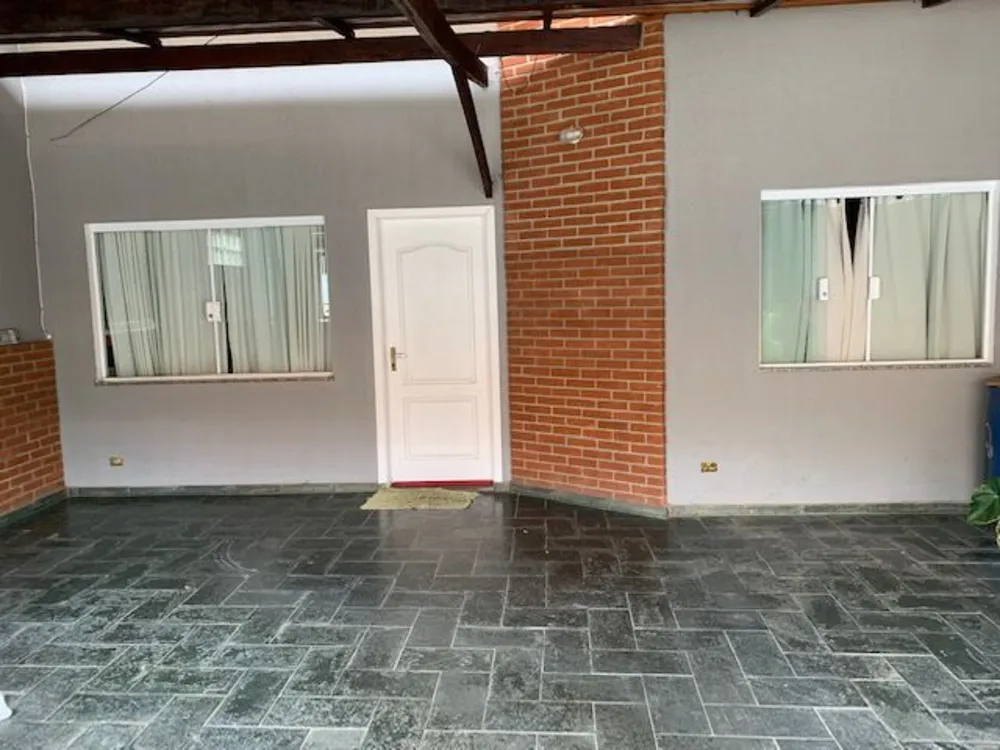 Casa, 3 quartos, 200 m² - Foto 2
